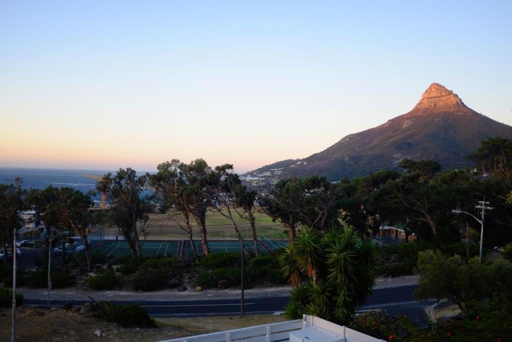 开普敦Camps Bay Loft With Stunning Mountain And Ocean Views公寓 外观 照片