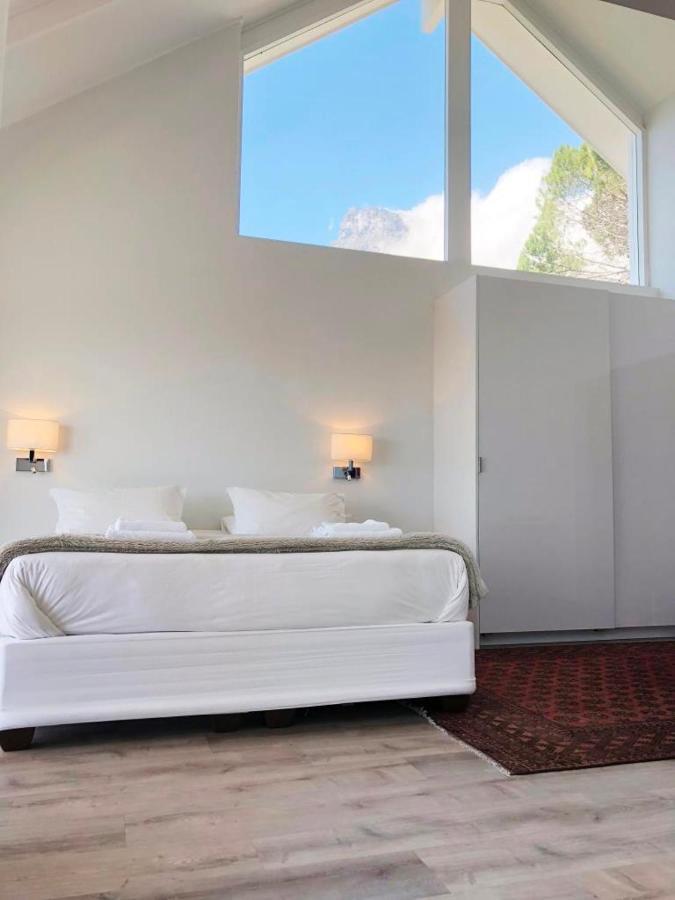 开普敦Camps Bay Loft With Stunning Mountain And Ocean Views公寓 外观 照片